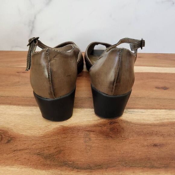 Liz Baker 8.5-9 women's Huarache wedge sandal peep toe patina Brown - Picture 6 of 8